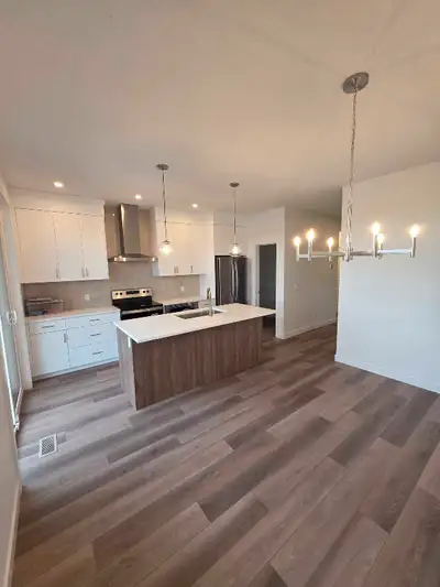 Brand new 3 bedroom duplex in Seton