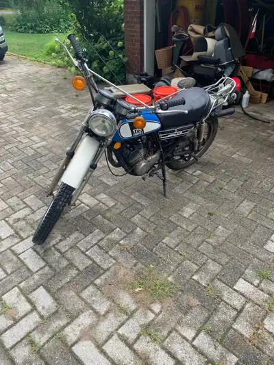 1975 Yamaha DT175. Great running bike, I’ve owned it about 5 years now and just don’t use it enough....