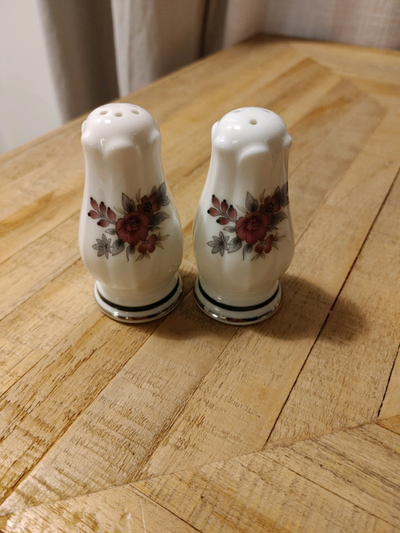 Noritake Etienne salt & pepper shakers, purple and grey flowers, View more