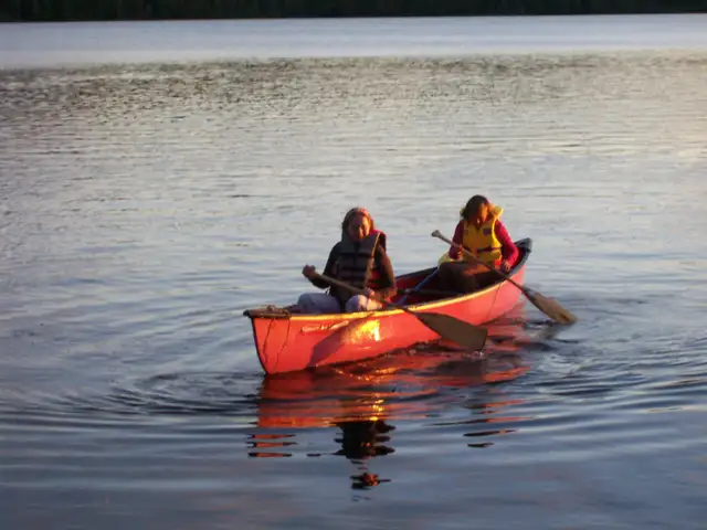 Private Beachfront Cottage for Rent on a Quiet Lake in Ontario in Canada - Image 10