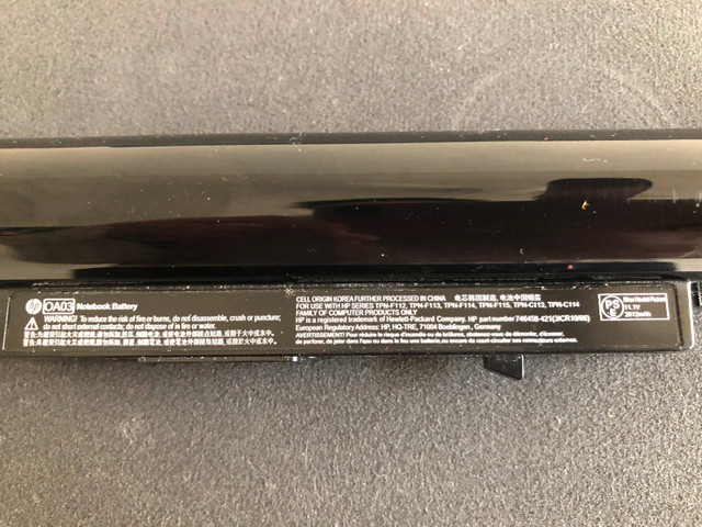HP 15-G088CA Notebook Original Genuine Battery in Laptop Accessories in City of Toronto - Image 2