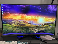 Selling 4K 60hz 1MS 32 inch curved monitor Samsung 