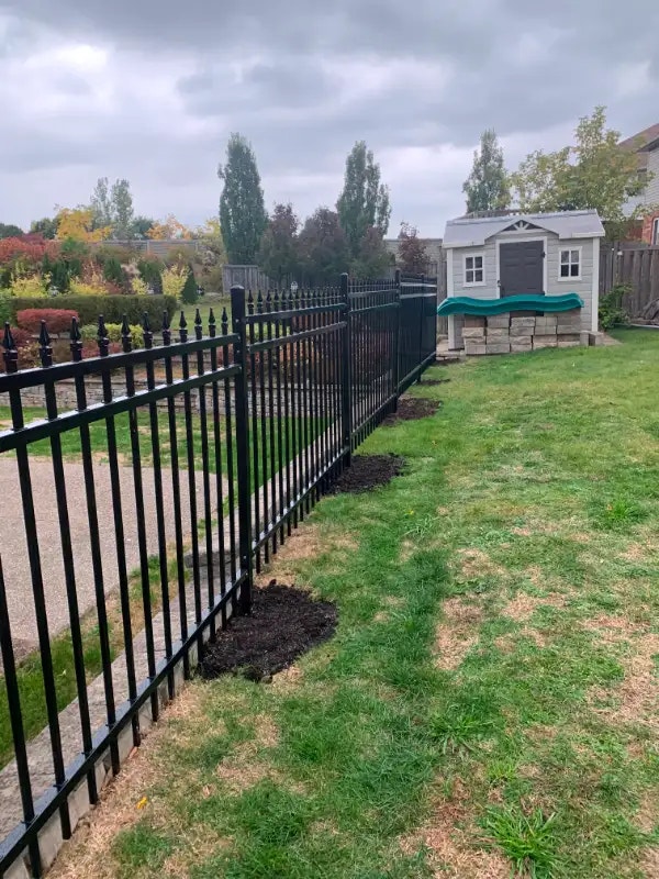 BRAND NEW ELEGANT MODULAR WROUGHT IRON FENCE PANELS Decks & Fences