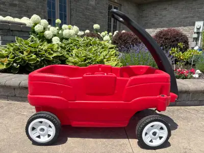 Gently used. Great condition. This is a lifesaver for those with small children. Holds 2 children co...