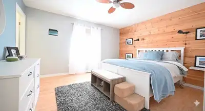 Private rooms for rent in a 4br house. There are three rooms available. Master bedroom (1000) has a...