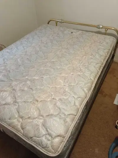 Queen Bed, View more