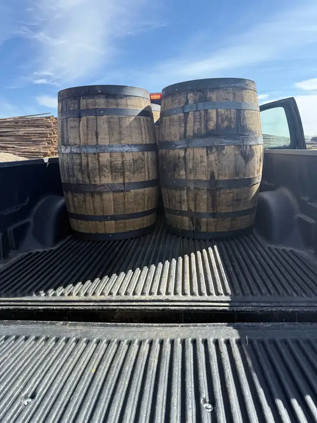 whiskey barrels in Outdoor Décor in Lethbridge - Image 8