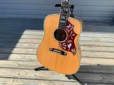 2011 Natural Gibson hummingbird Koa custom acoustic guitar, View more