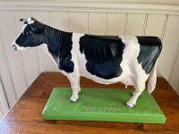 Cdn Ross Butler ‘True Type’ Holstein Friesian Cow Model