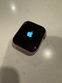 Pink Apple Watch 5 44mm