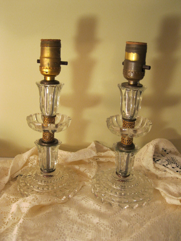Vintage Table/Dresser Lamps in Indoor Lighting & Fans in Oshawa / Durham Region - Image 2
