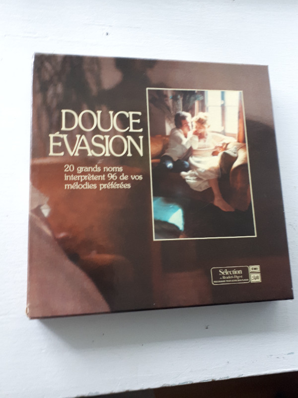 Douce Évasion - coffret 9 vinyles dans CD, DVD et Blu-ray  à Ville de Montréal