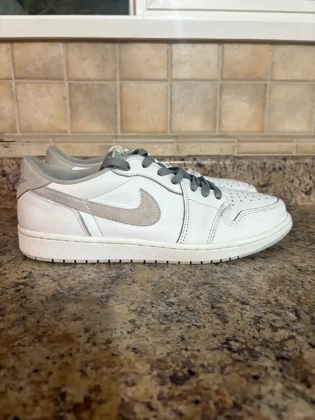 Jordan 1 Low Neutral Grey in Men's Shoes in Nanaimo - Image 4