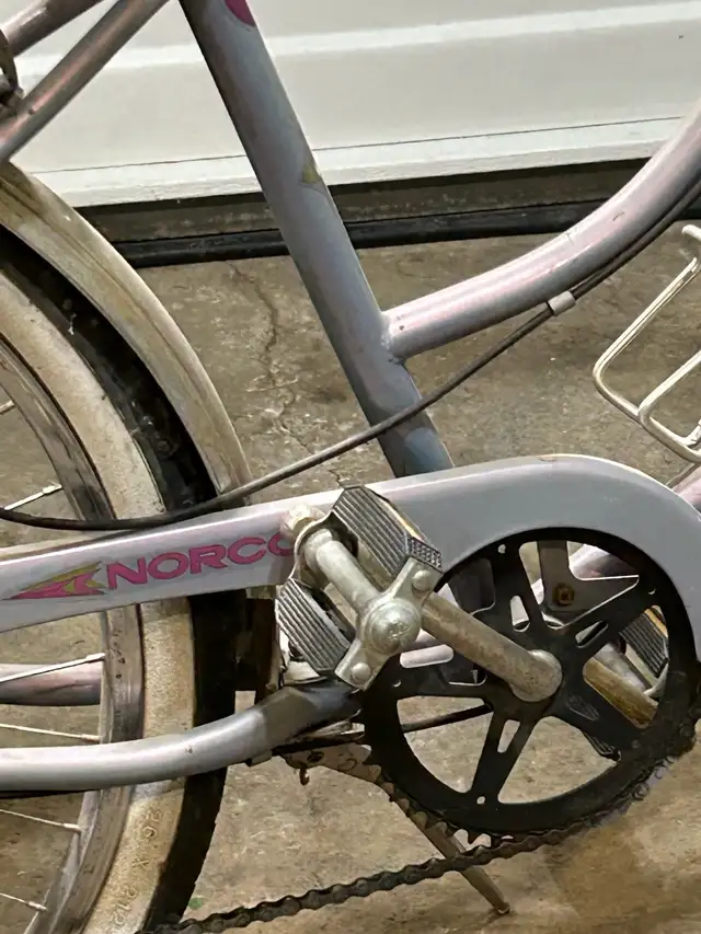 Reduced Ladies 26” Norco Bike in Road in Kingston - Image 4
