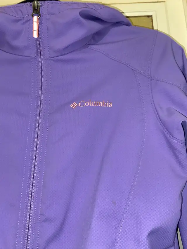 Girl’s Columbia spring/fall jacket sizeL in Kids & Youth in City of Toronto - Image 4