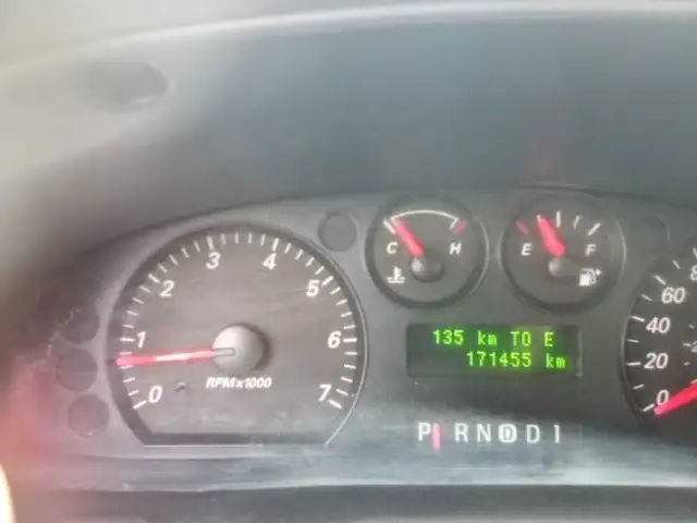2004 ford taurus466870957245081606