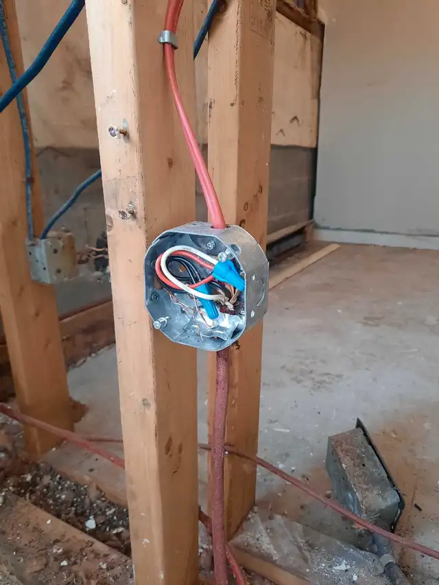 Residential Electrical retrofits and maintenance63771552929025121