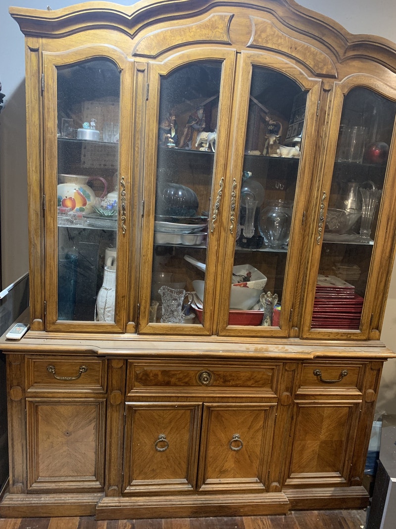 Solid wood buffet with hutch/display glass doors Hutches
