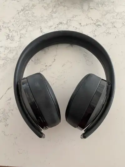 PS4 headphones (black), View more