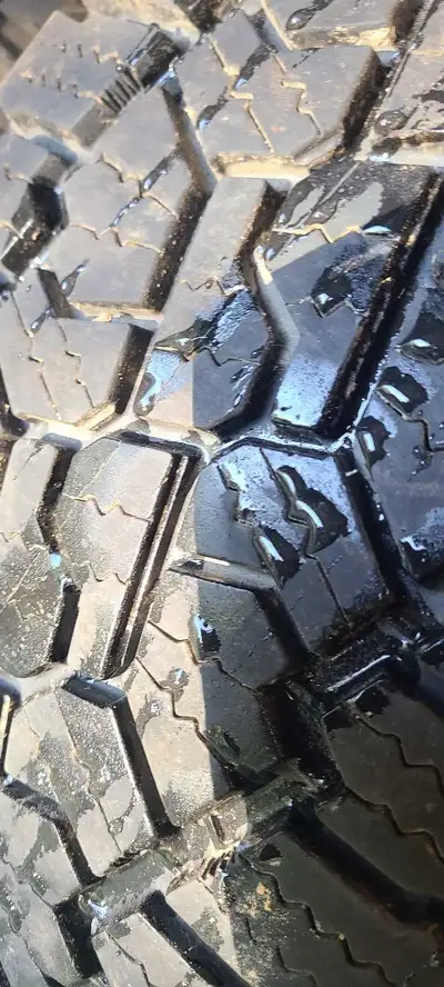 AT Truck tires and aluminum rims Moto master eliminator 275 60 20 size Bolt pattern 139.7 6 BOLT Goo...