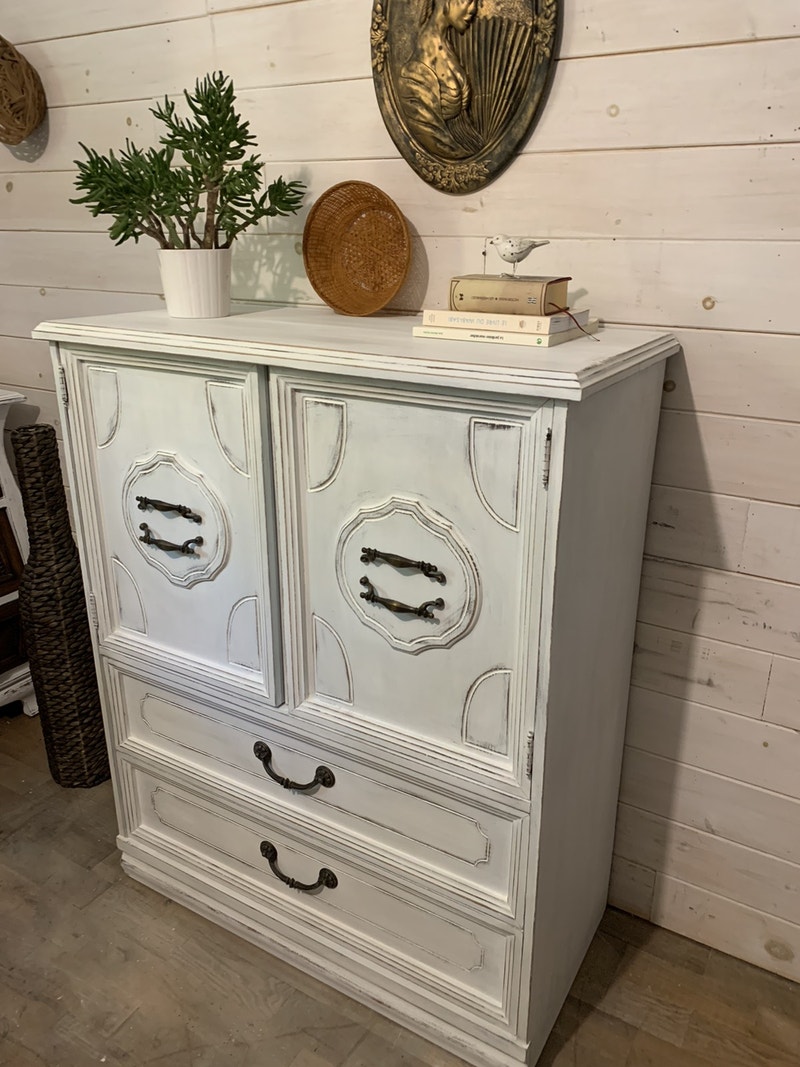 Commodearmoire vintage en bois massif Commodes et armoires Ouest