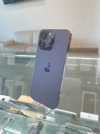 iPhone 14 Pro Max 256GB – Excellent Deal! Price: $550 CAD Selling an Apple iPhone 14 Pro Max 256GB i...