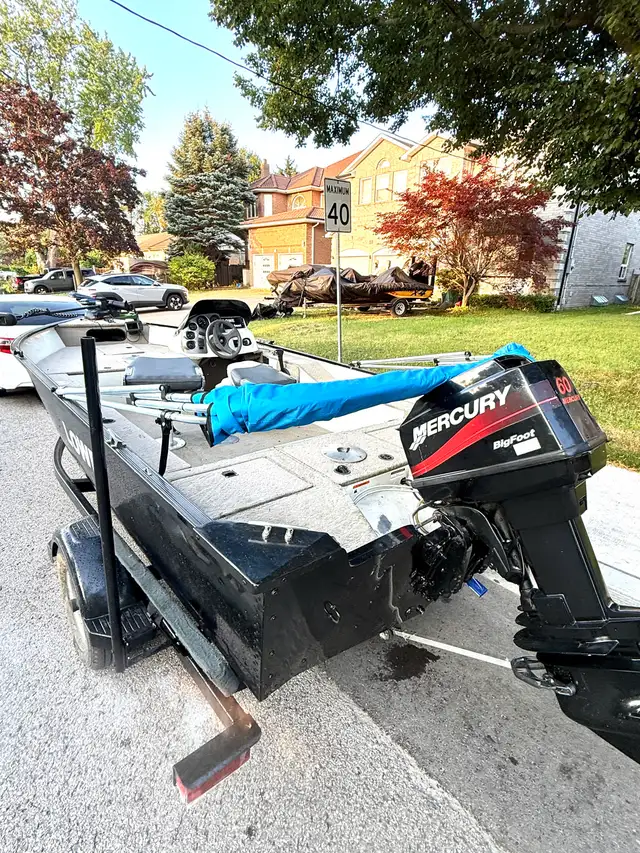 excellent fishing boat in Powerboats & Motorboats in City of Toronto - Image 5