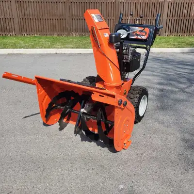 Ariens Snowblower 32" Souffleuse a Neige Ariens 1332LE, View more