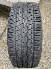 1 x single 225/55/17 M+S Toyo Celsius CUV with 65% tread