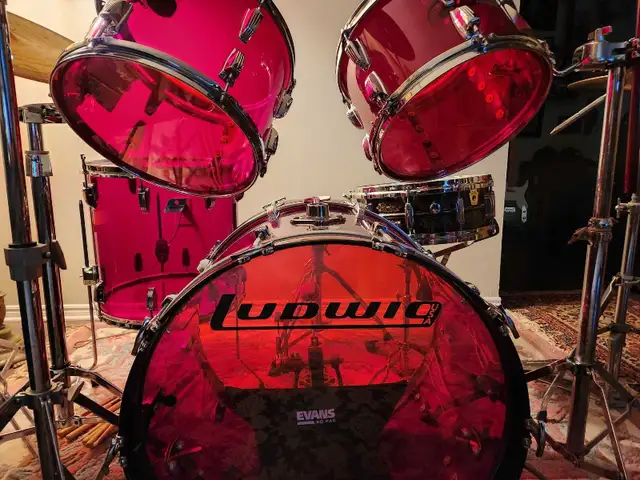 Ludwig vistalite drums on hold in Drums & Percussion in London - Image 7