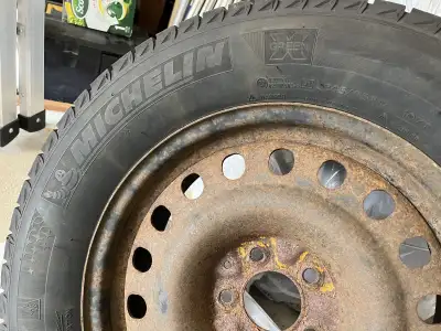 I'm selling a set of 4 Michelin X-ice 245/65R17 winter tires. Please note that they are used and com...