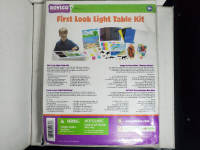 Roylco First Look Light Table Kit / ensemble table lumière neuf