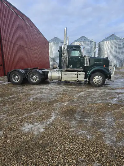 2020 Western Star, ISX Cummins, 525 hp, 1850 ftlbs torque, 18 speed Eaton ultrashift automatic trans...