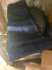 2 Moving blanket