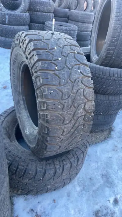 MICKEY THOMPSON BAJA ATZ LT325/65 R18 127/124N M+S LOAD RANGE E ALMOST NEW! 90% LEFT TREAD SET OF 2...