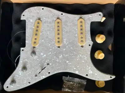 Musiclily  Pro,SE SSS Pre-wired Loaded Pickguard, View more