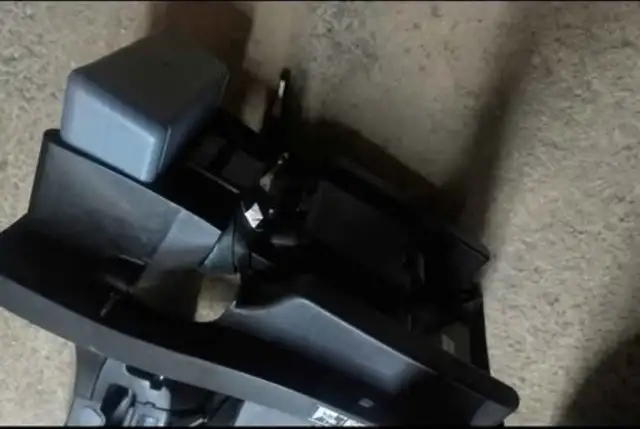 Evenflo Car seat Base in Strollers, Carriers & Car Seats in Ottawa - Image 3