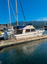 33' Permaglass Trawler - $39,950 (Port Moody)