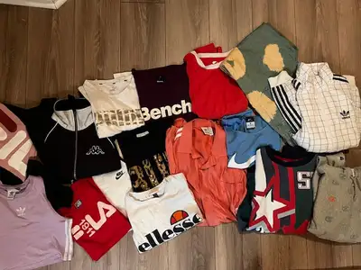 Vêtements de marque pour fille--taille 12-14--lot #⓵, View more
