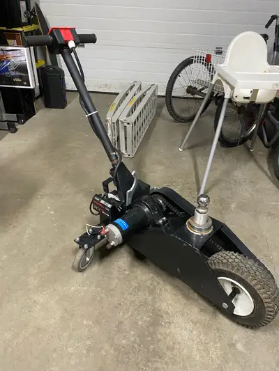 Works great, has a good battery, also has its own 12v trickle charger right on the unit to charge wh...