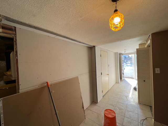 Drywall, Ceiling Repair, Water Damage, Drywall Repair dans Planchers et murs  à Ville de Toronto - Image 4