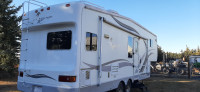 2003 28' Mirage 5th Wheel in excellent shape, lightly used.