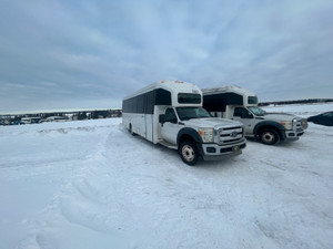 2013 Ford F 550 Shuttle Bus