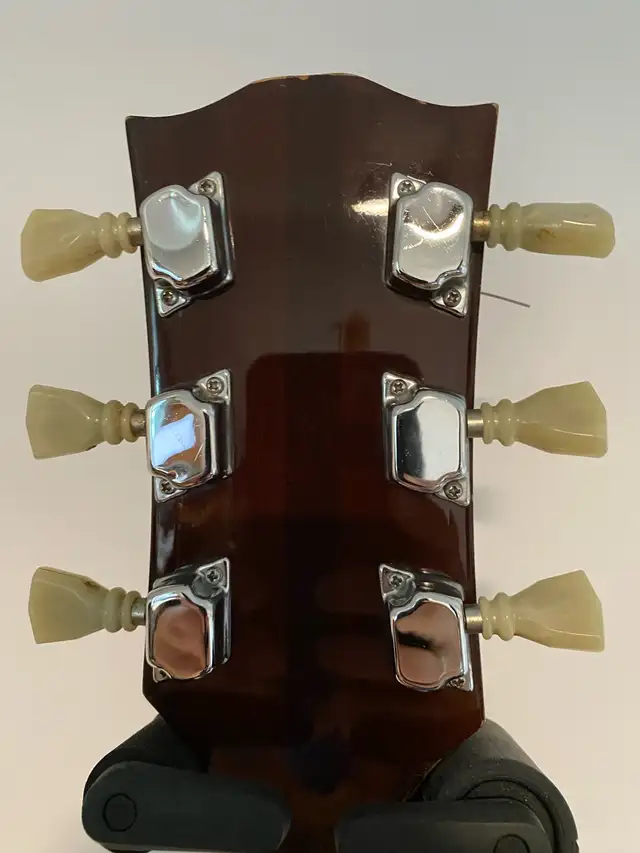Ibanez SG 1970’ in Guitars in Québec City - Image 6