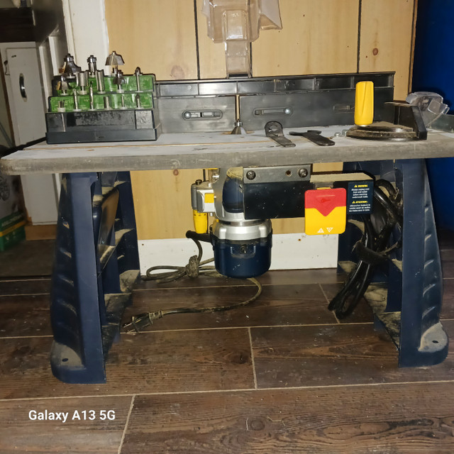 Fraiseuse de table toupie dans Outils électriques  à Victoriaville - Image 2