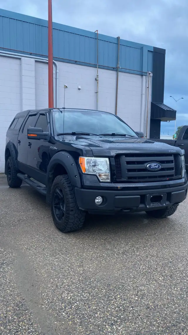 2009 Ford F-150 FX4 115,000kms