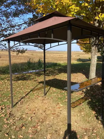 Gazebo jardin, View more