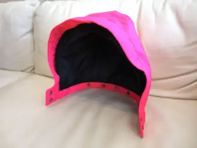 Pink Hood that will fit a Child/Youth FXR Snowmobile Suit Coat. This should fit most of the FXR Kids...