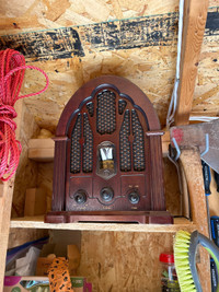 Free antique radio - good condition