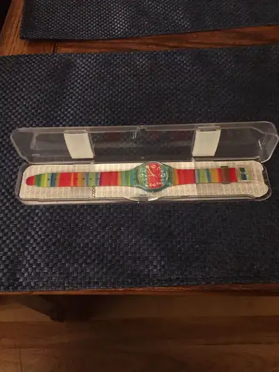 Montre SWATCH( neuve batterie inclus, )boîte., View more